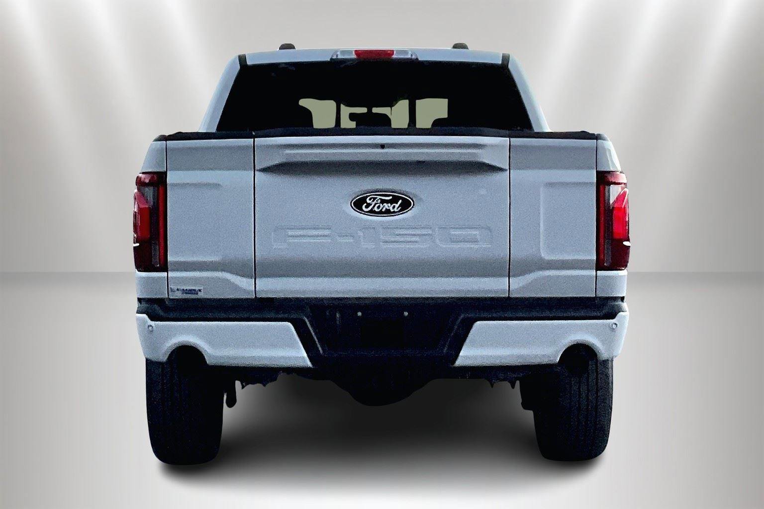 New 2025 Ford F150 Lariat w/ Equipment Group 502A High image 4