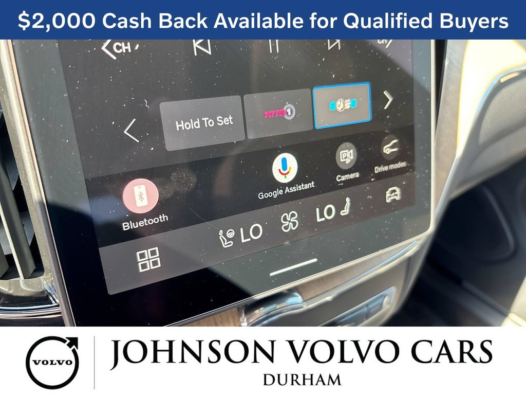New 2026 Volvo XC60 B5 Plus w/ Protection Package Premier AWD/4WD image 17