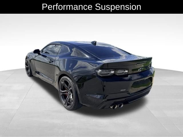 Used 2019 Chevrolet Camaro SS RWD image 5