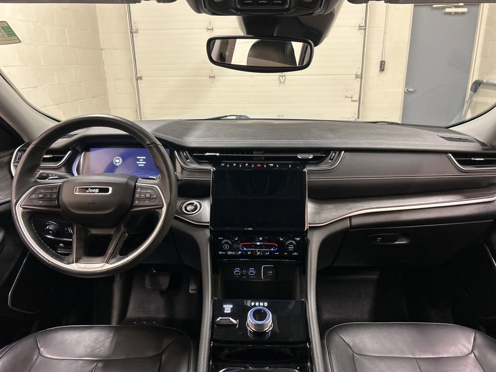 Used 2021 Jeep Grand Cherokee L Limited AWD/4WD image 20