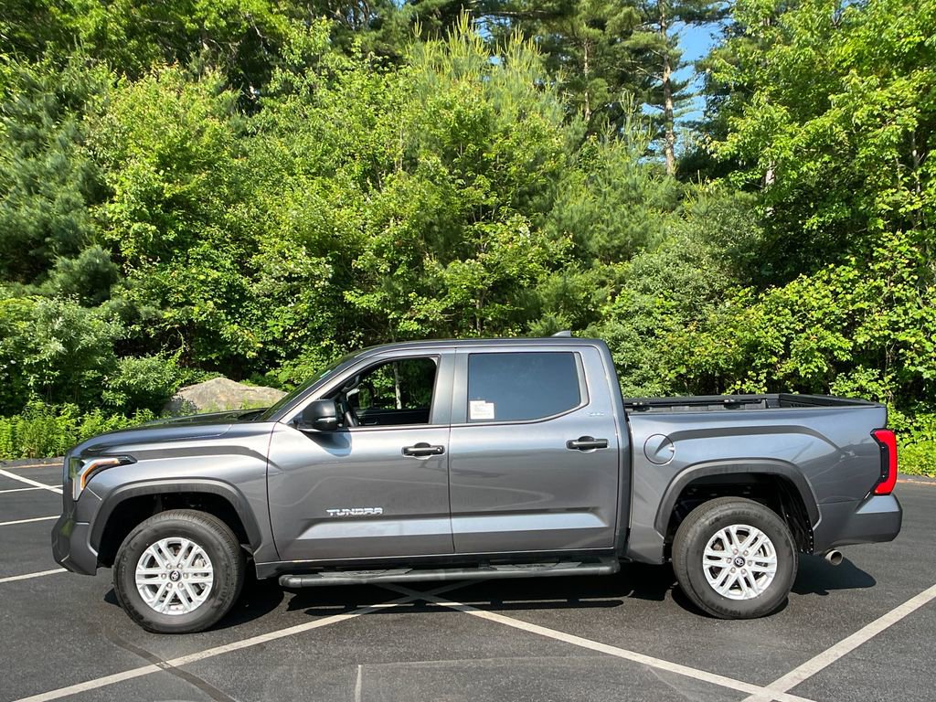 Used 2025 Toyota Tundra SR5 w/ SR5 Convenience Package AWD/4WD video 2