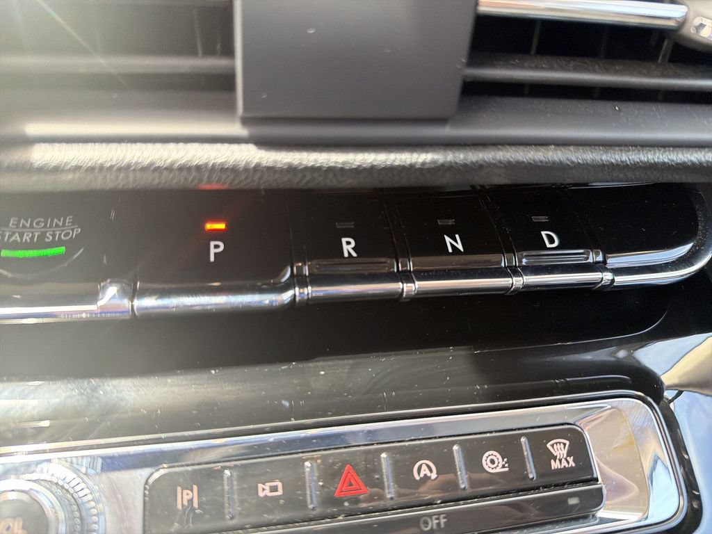 Used 2023 Lincoln Corsair Reserve AWD/4WD image 20