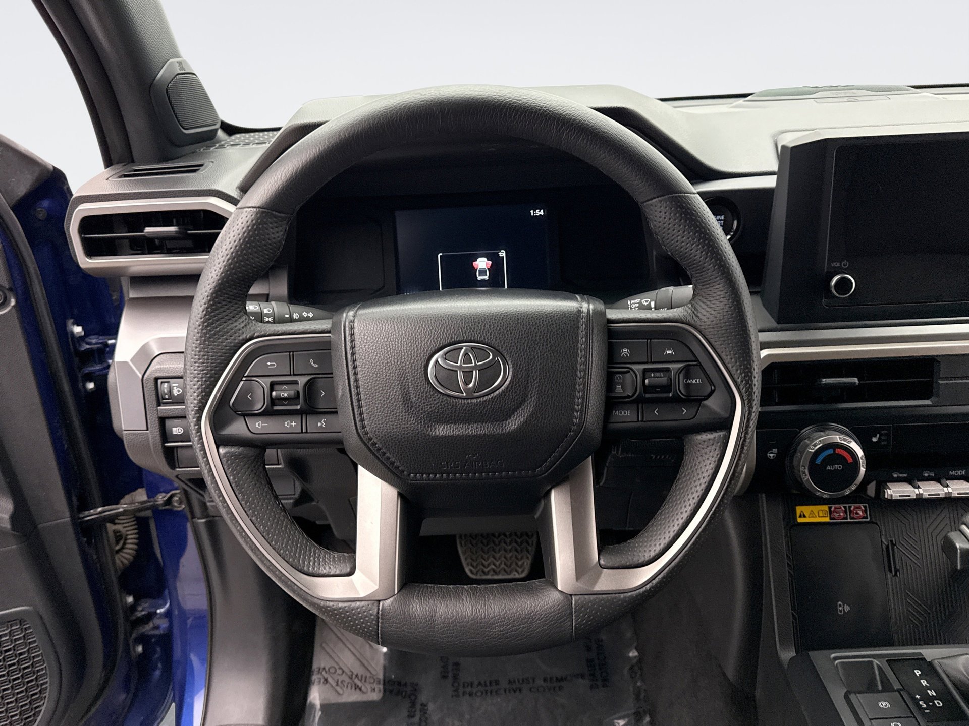 Used 2024 Toyota Tacoma SR5 AWD/4WD image 12