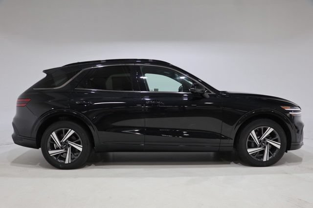 New 2026 Genesis GV70 3.5T Sport Advanced AWD/4WD image 8