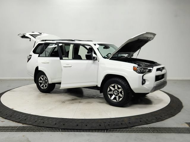 Used 2021 Toyota 4Runner TRD Off-Road AWD/4WD image 10