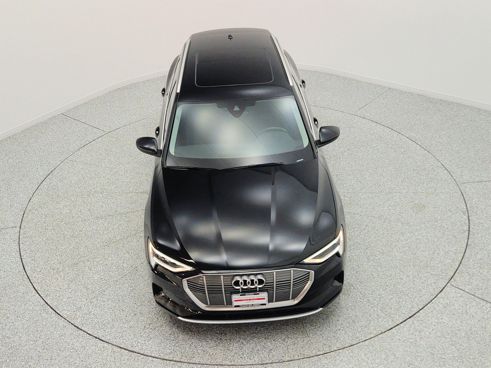 Used 2023 Audi e-tron Premium Plus w/ Premium Plus Package AWD/4WD image 23