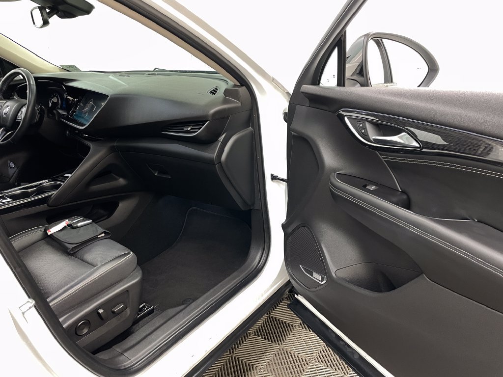 Certified 2021 Buick Envision Essence w/ Technology Package I AWD/4WD image 39