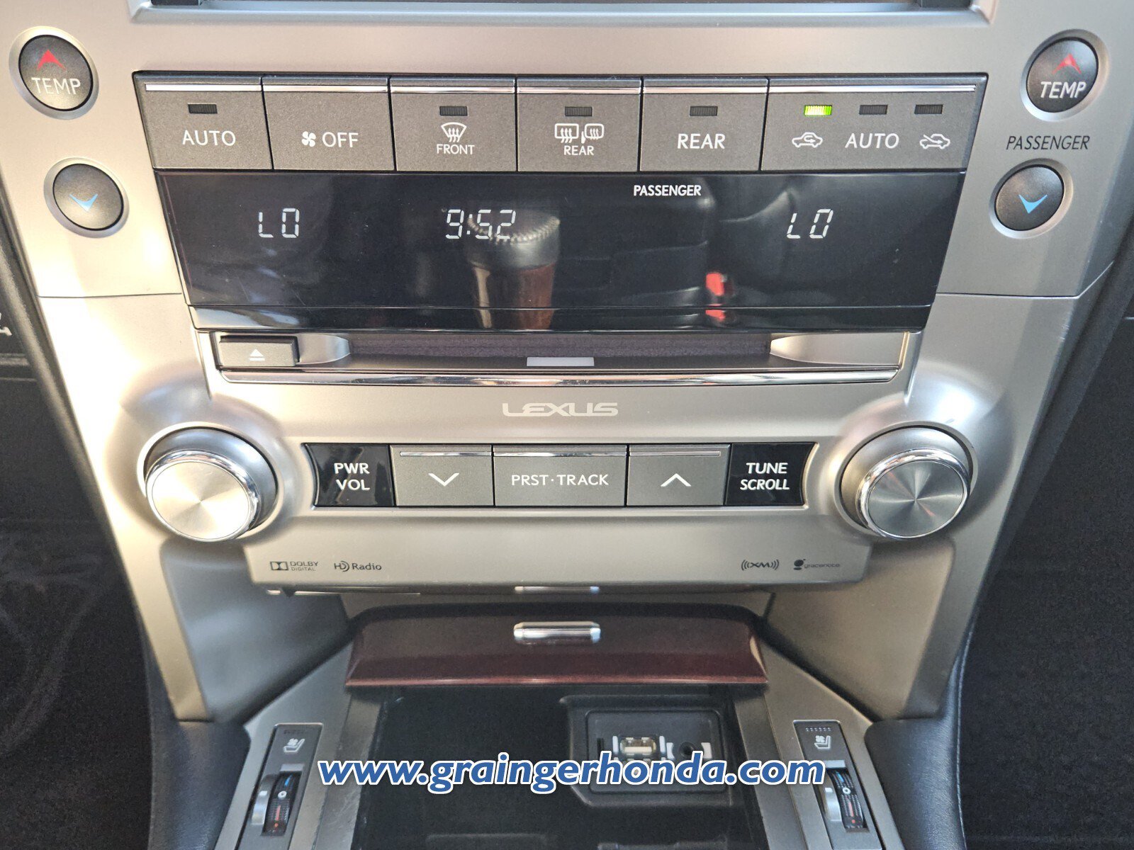 Used 2015 Lexus GX 460 w/ Premium Package AWD/4WD image 17