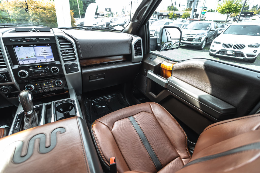 Used 2018 Ford F150 King Ranch w/ Equipment Group 601A Luxury AWD/4WD image 26