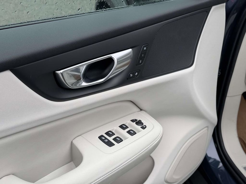 New 2026 Volvo V60 B5 Cross Country Plus w/ Protection Package Premier image 17