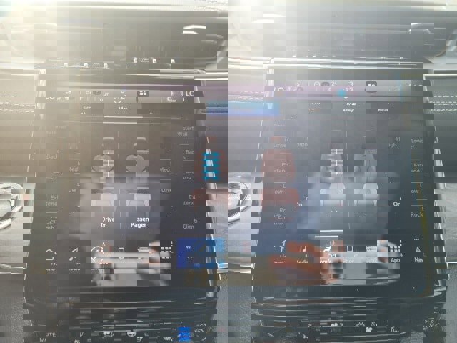 New 2025 Jeep Grand Cherokee L Overland w/ Luxury Tech Group IV image 10