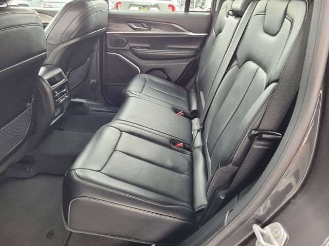 Certified 2022 Jeep Grand Cherokee Limited 4xe image 17