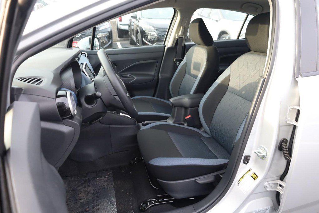 New 2025 Nissan Versa SV w/ Trunk Package image 8