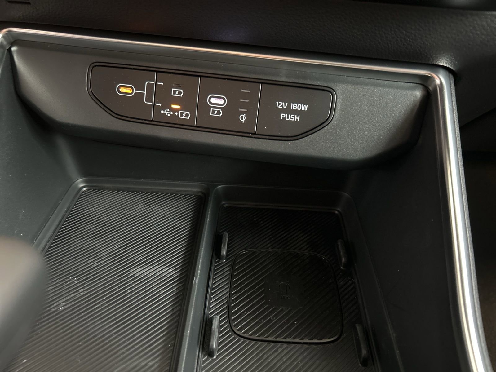 New 2026 Kia Carnival SX Prestige image 30