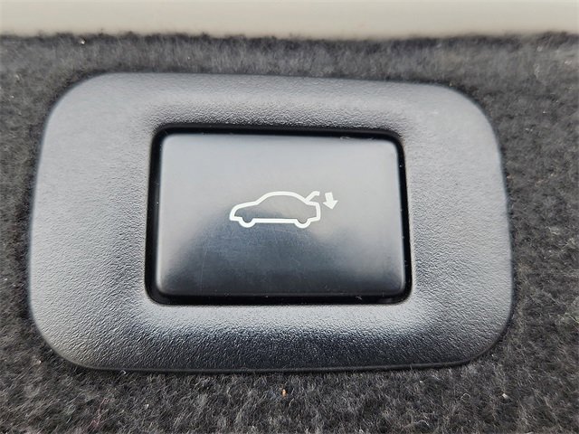 Used 2022 Lexus LS 500 AWD image 29