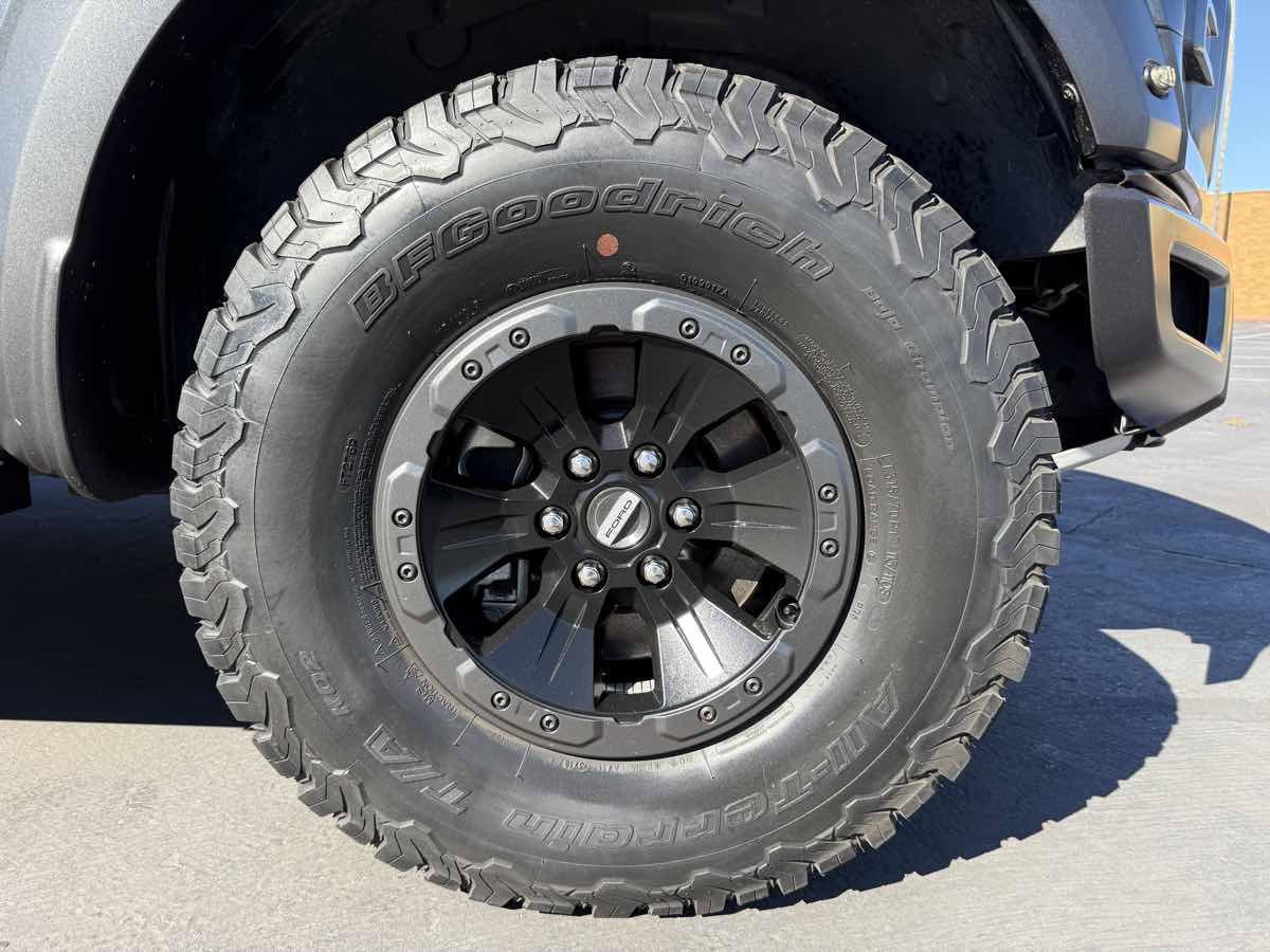 Used 2018 Ford F150 Raptor w/ Equipment Group 802A Luxury AWD/4WD image 9
