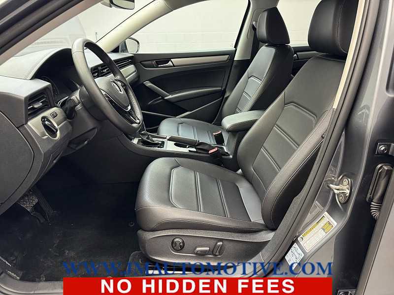 Used 2021 Volkswagen Passat 2.0T SE image 13