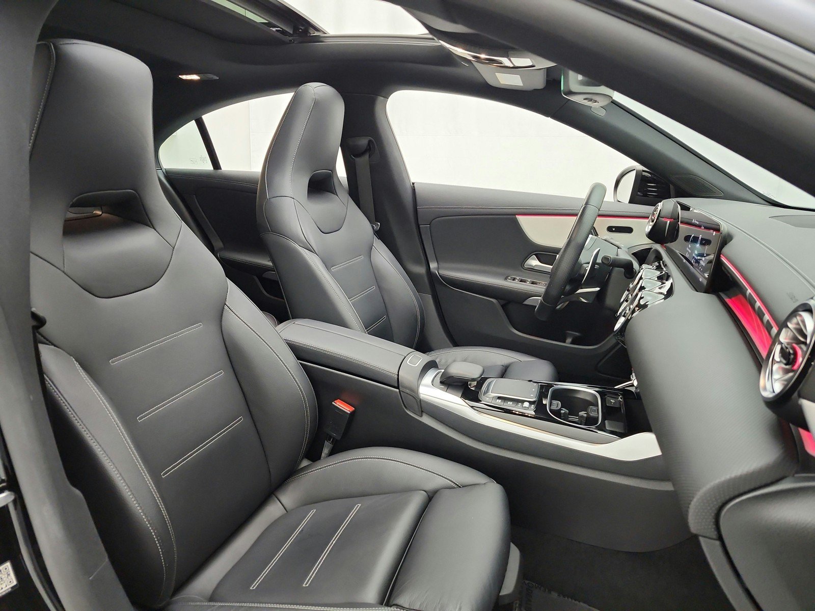Certified 2023 Mercedes-Benz CLA 35 AMG 4MATIC image 20