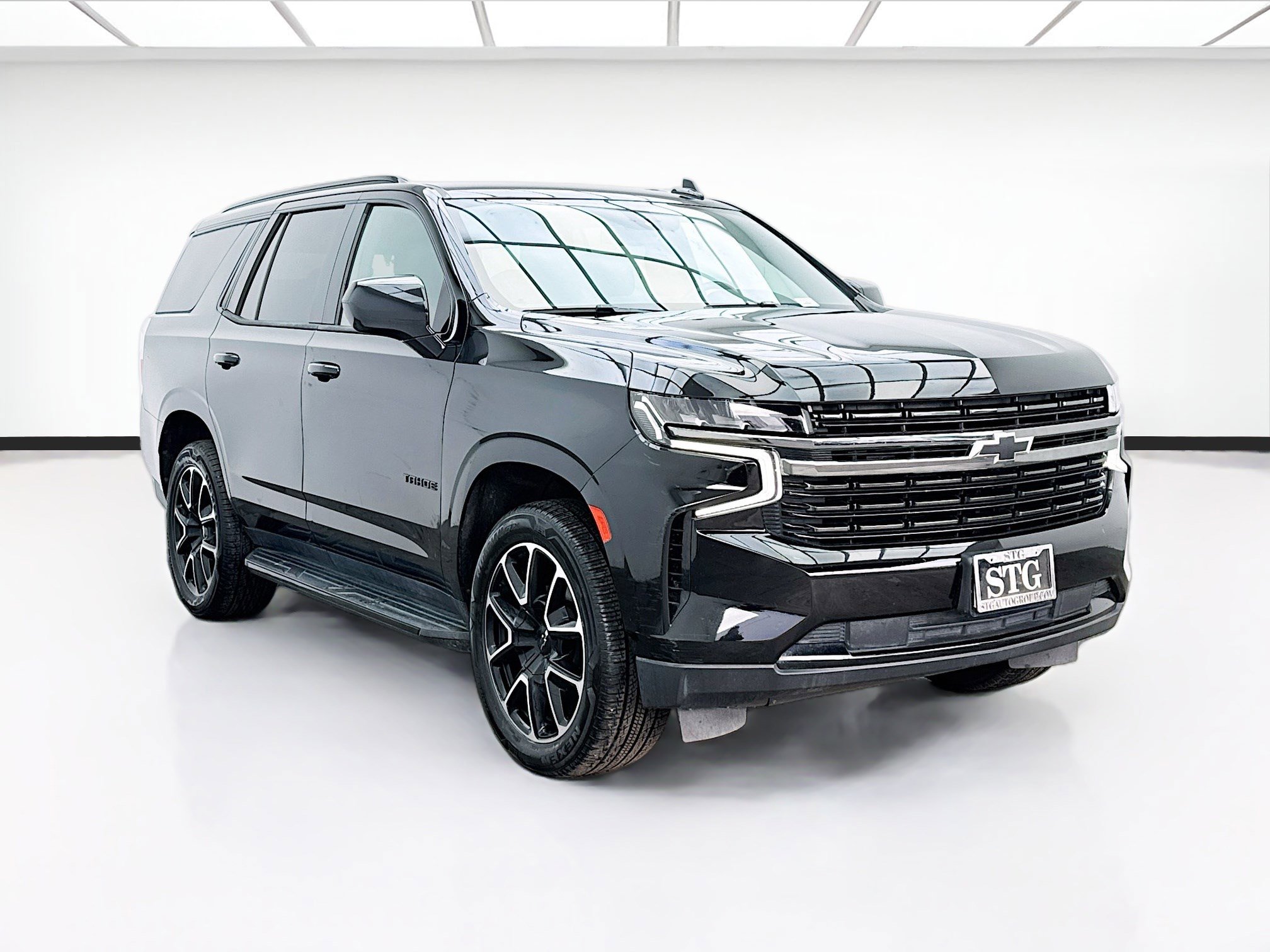 Used 2021 Chevrolet Tahoe RST AWD/4WD image 3