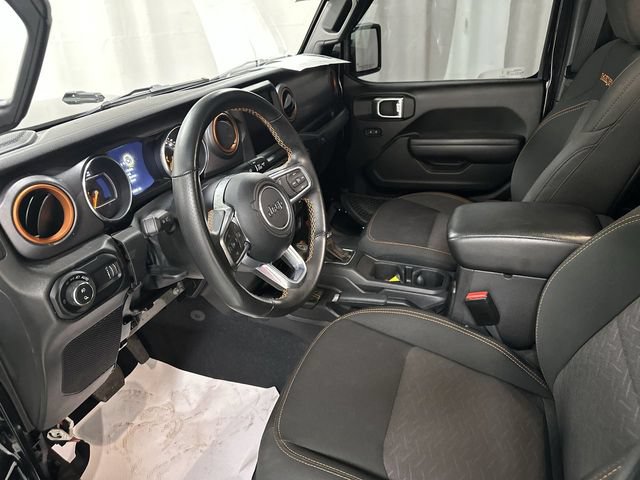 Used 2023 Jeep Gladiator Mojave AWD/4WD image 14