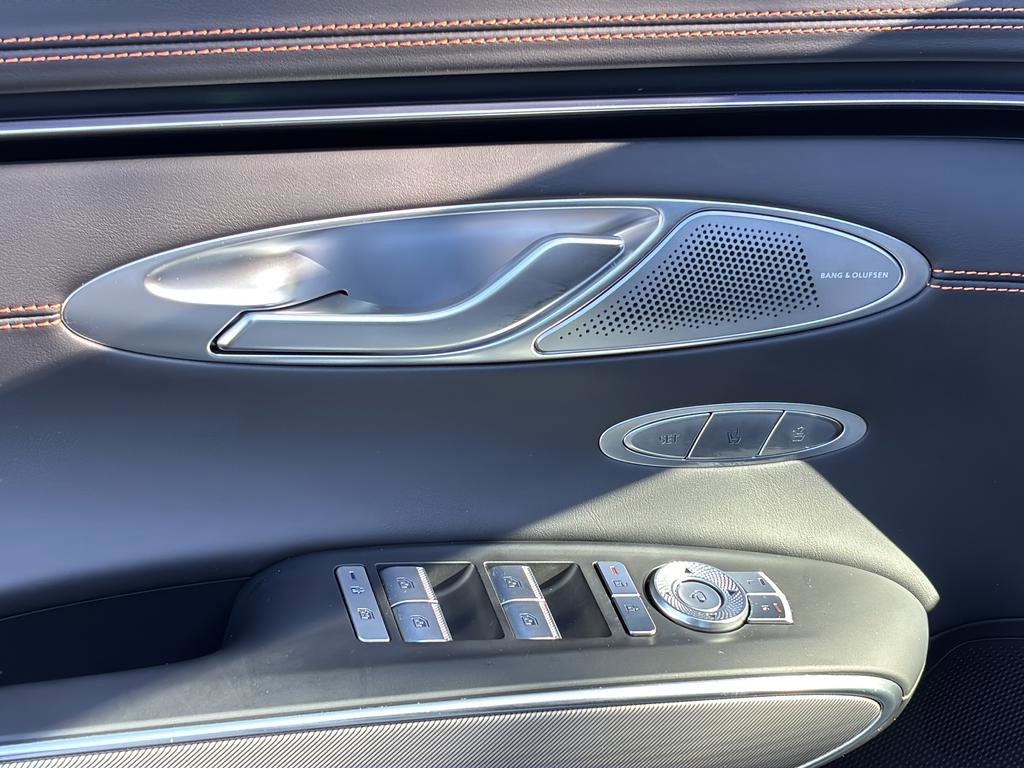 Certified 2026 Genesis GV70 3.5T Sport Advanced image 17