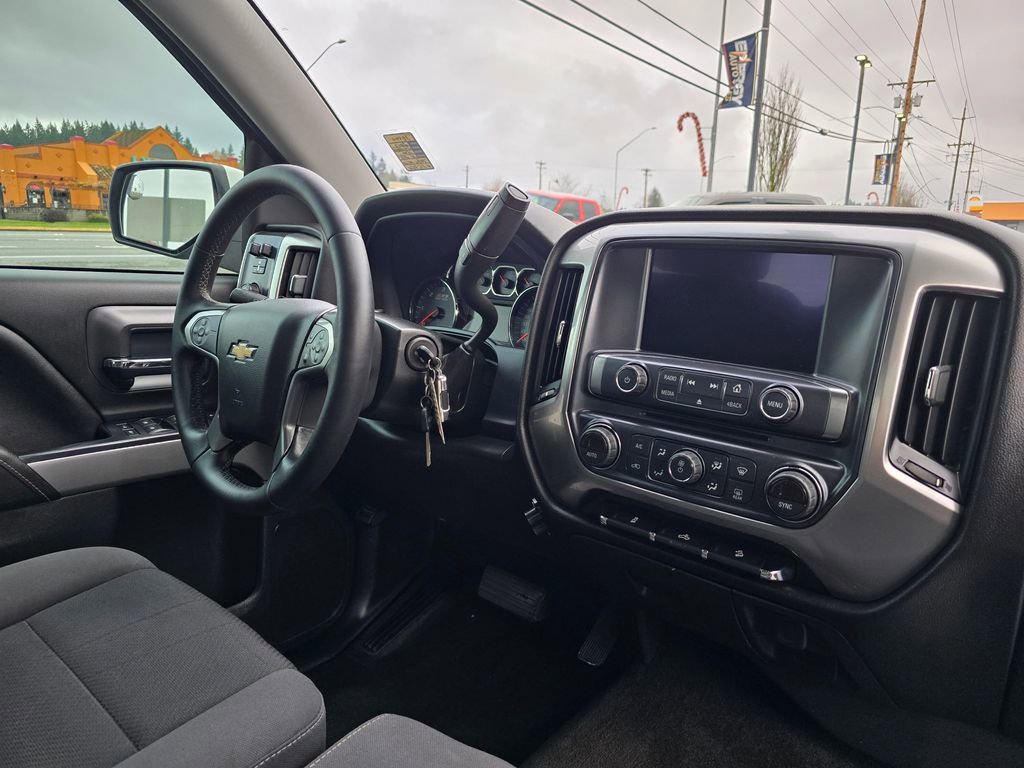 Used 2017 Chevrolet Silverado 1500 LT w/ All Star Edition AWD/4WD image 11