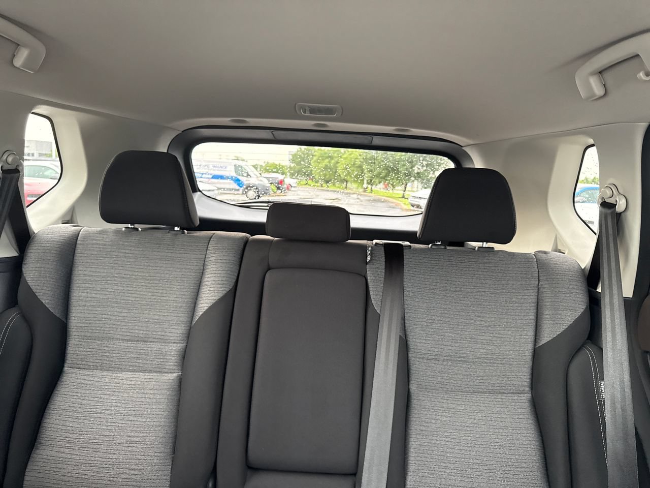 Used 2021 Nissan Rogue S FWD image 24