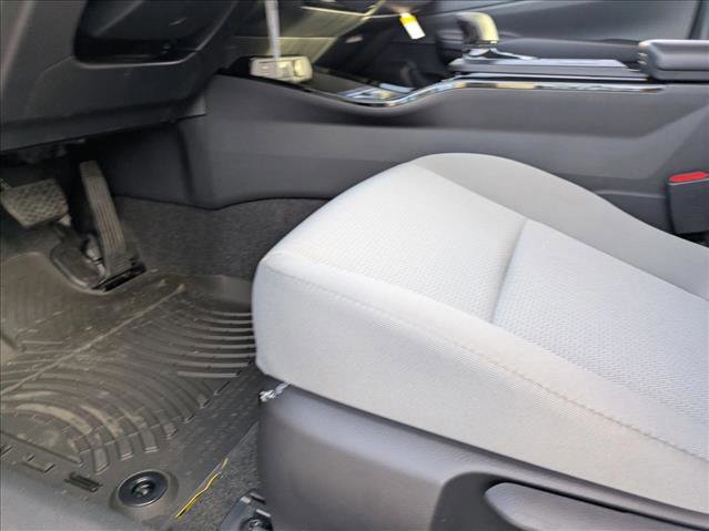 New 2026 Toyota Prius LE image 4