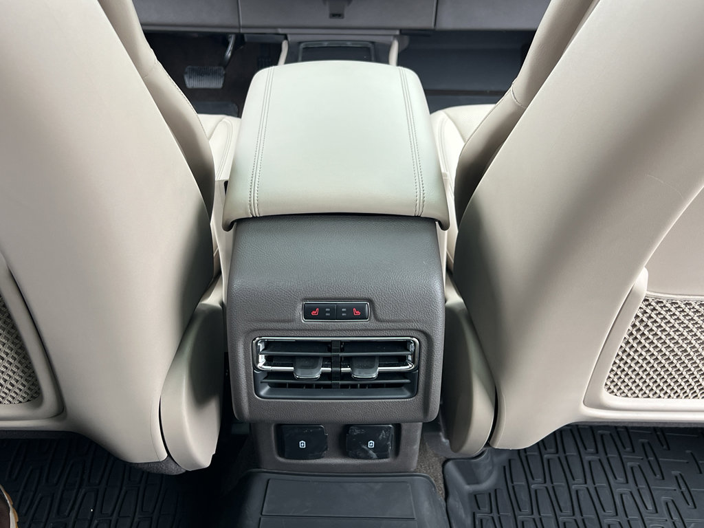 Used 2023 Lincoln Corsair Reserve w/ Equipment Group 202A image 38