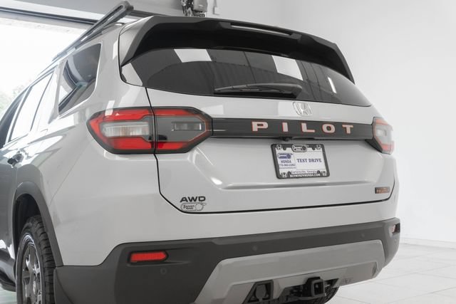New 2026 Honda Pilot TrailSport image 35