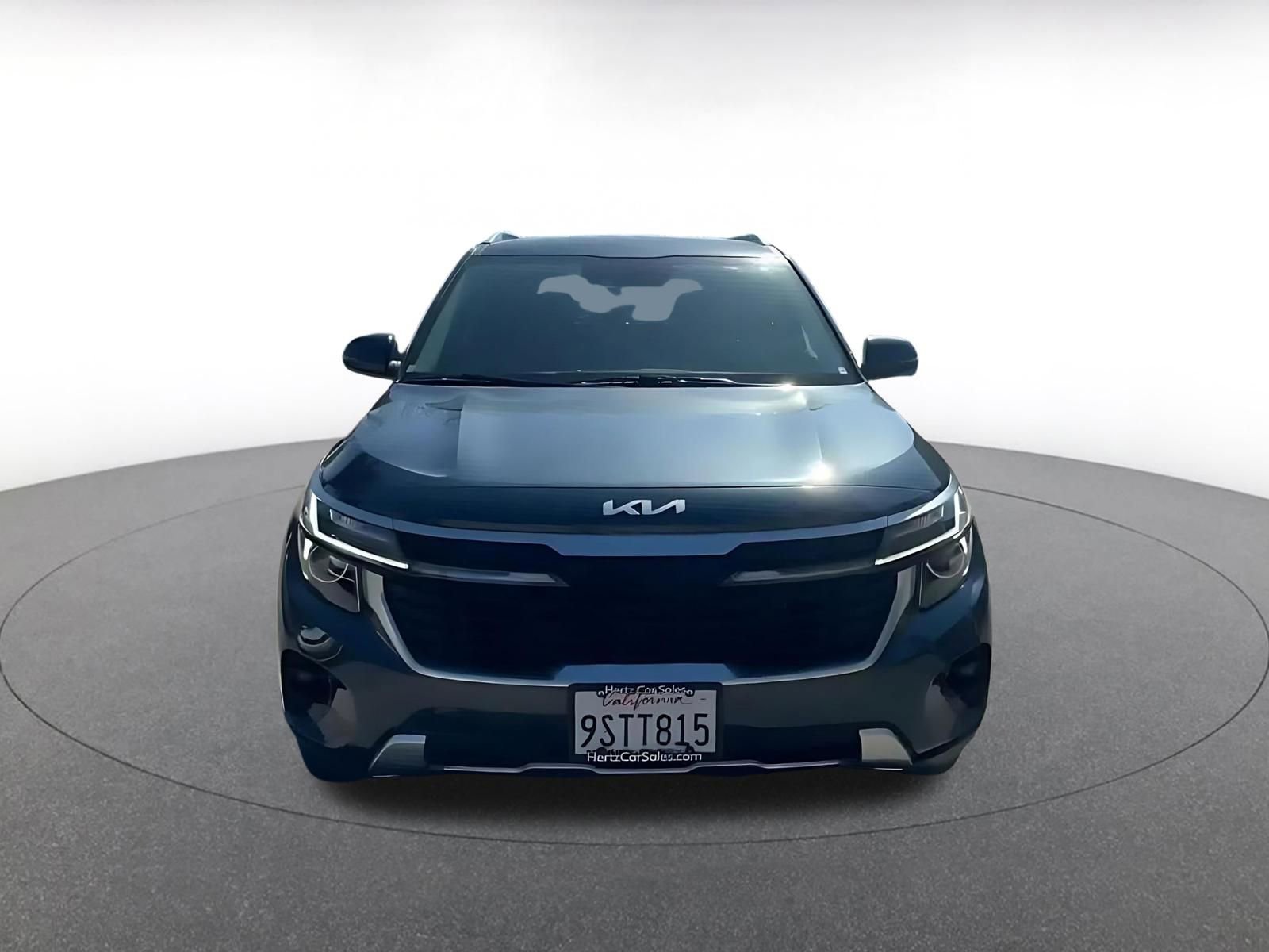 Used 2025 Kia Seltos S image 4