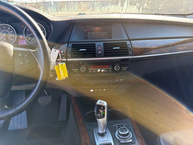 Used 2011 BMW X5 xDrive35i image 17