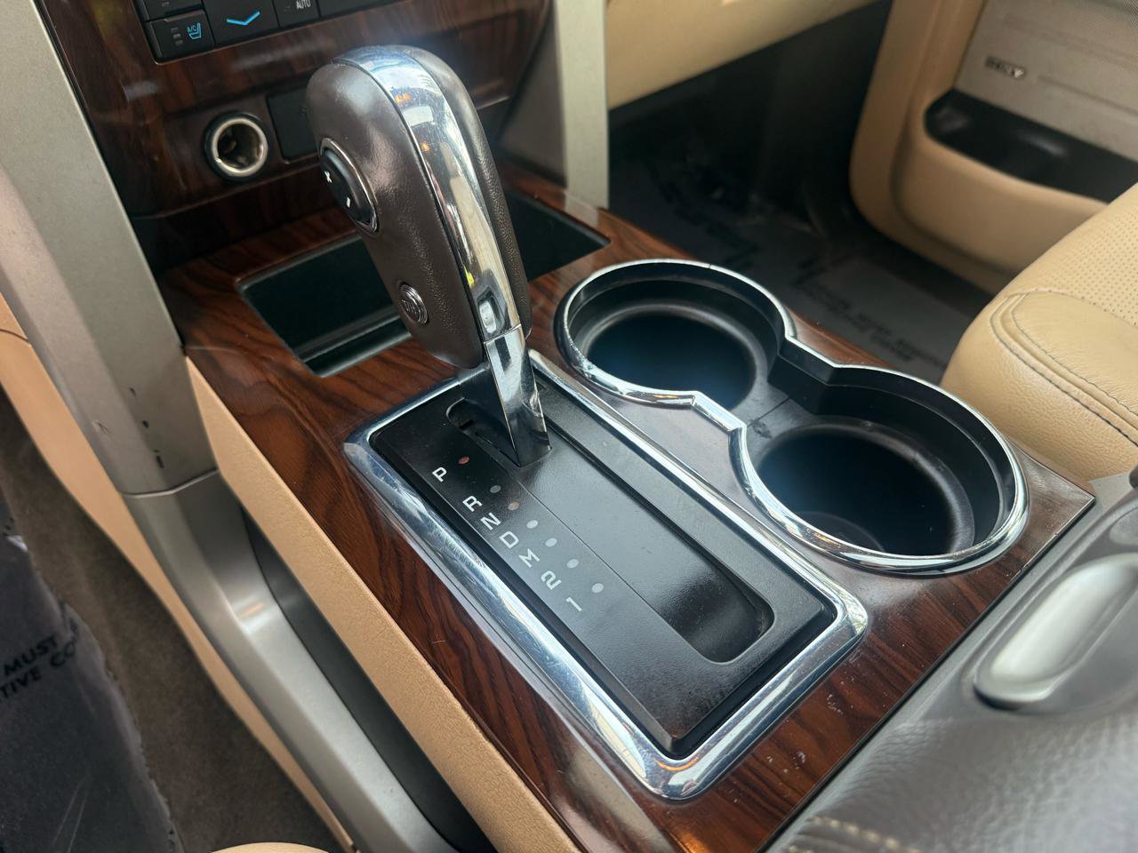 Used 2012 Ford F150 Lariat w/ Lariat Chrome Pkg image 44