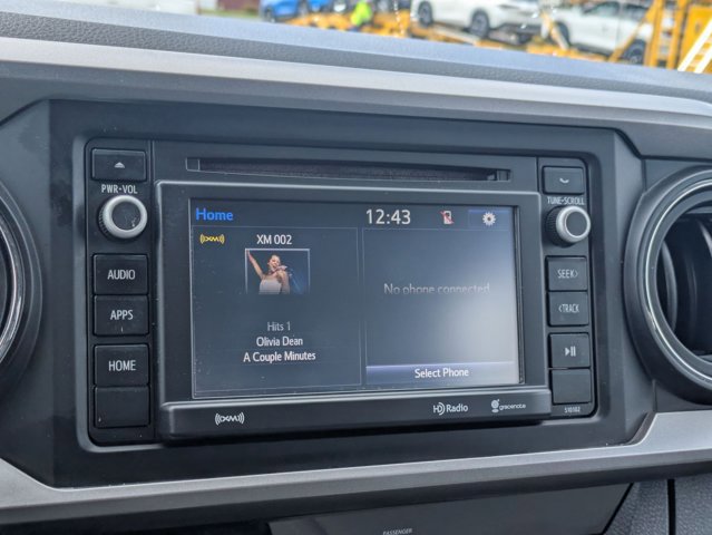 Used 2017 Toyota Tacoma SR5 w/ Tow Package image 16