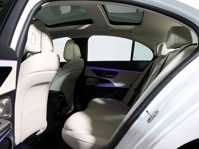 Used 2024 Mercedes-Benz E 350 4MATIC Sedan image 14