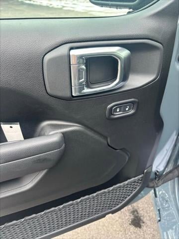 New 2026 Jeep Wrangler Sport AWD/4WD image 31