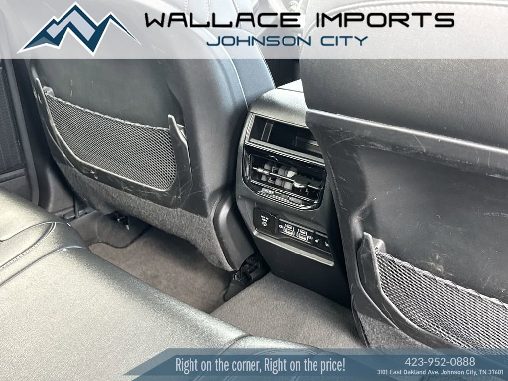 Used 2024 Jeep Grand Cherokee Limited AWD/4WD image 41