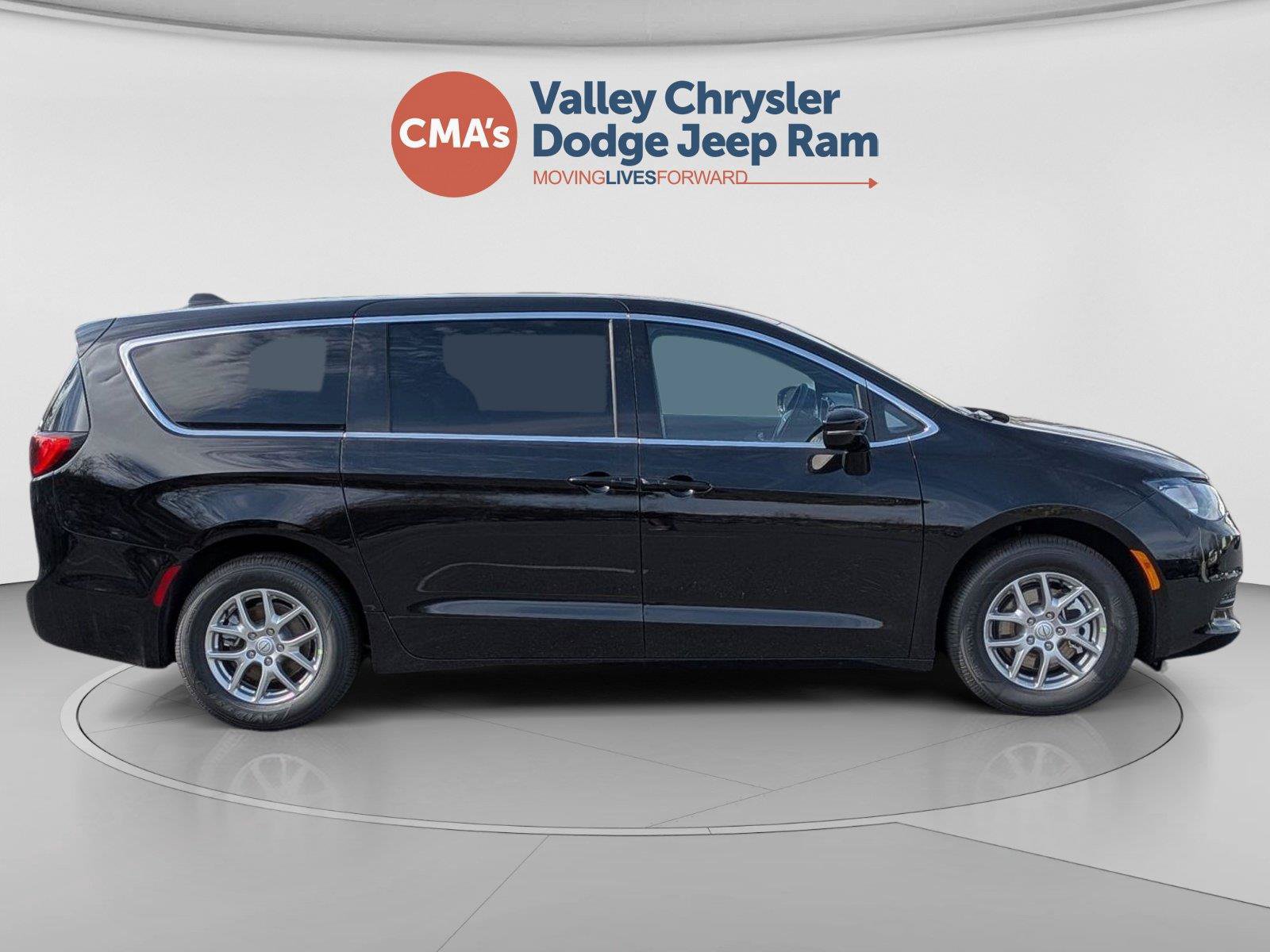 New 2026 Chrysler Voyager LX FWD image 6