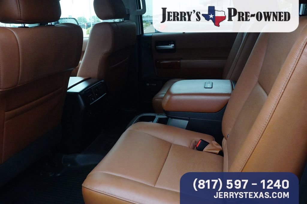 Used 2022 Toyota Sequoia Platinum RWD image 21