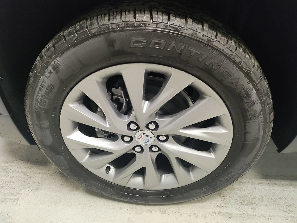 New 2026 Buick Enclave Preferred w/ Power Package FWD image 19