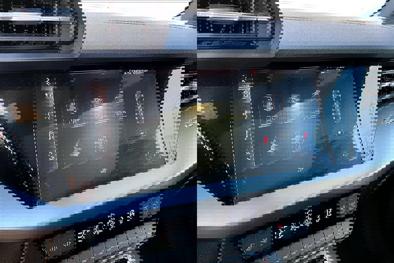 Used 2023 Audi A3 2.0T Premium image 29