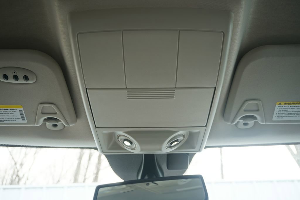 Used 2015 Dodge Journey R/T w/ Flexible Seating Group image 26