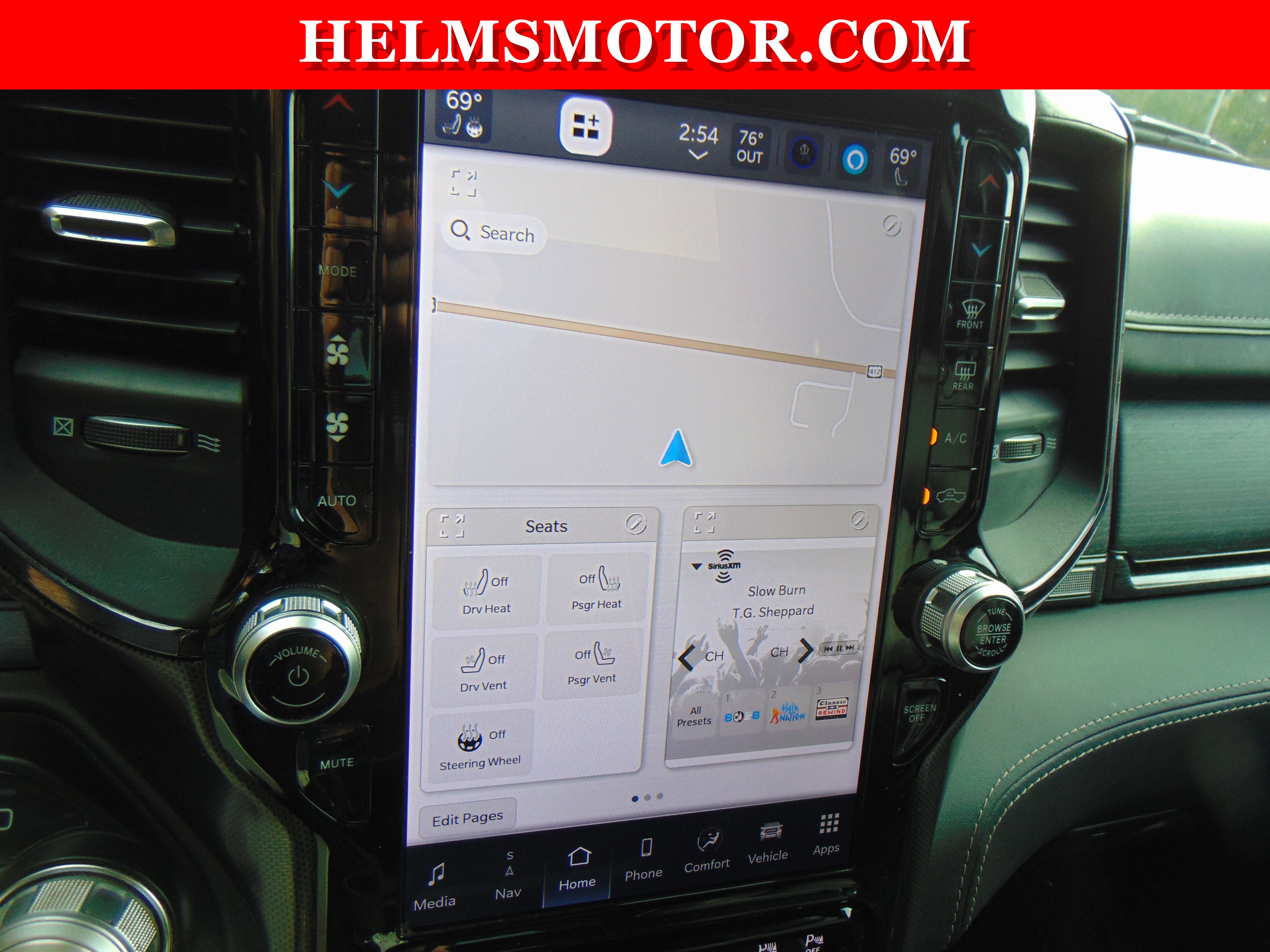 Used 2023 RAM 1500 Limited w/ Bed Utility Group image 36