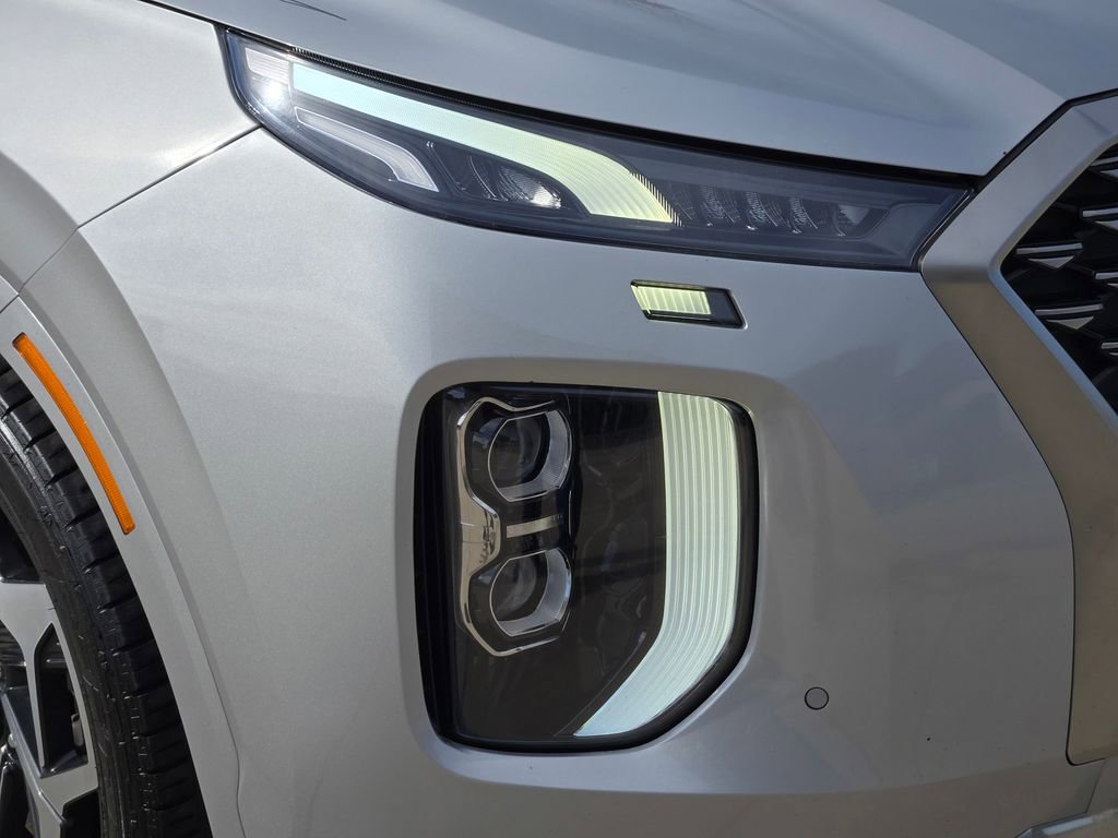 Used 2022 Hyundai Palisade Calligraphy video 3