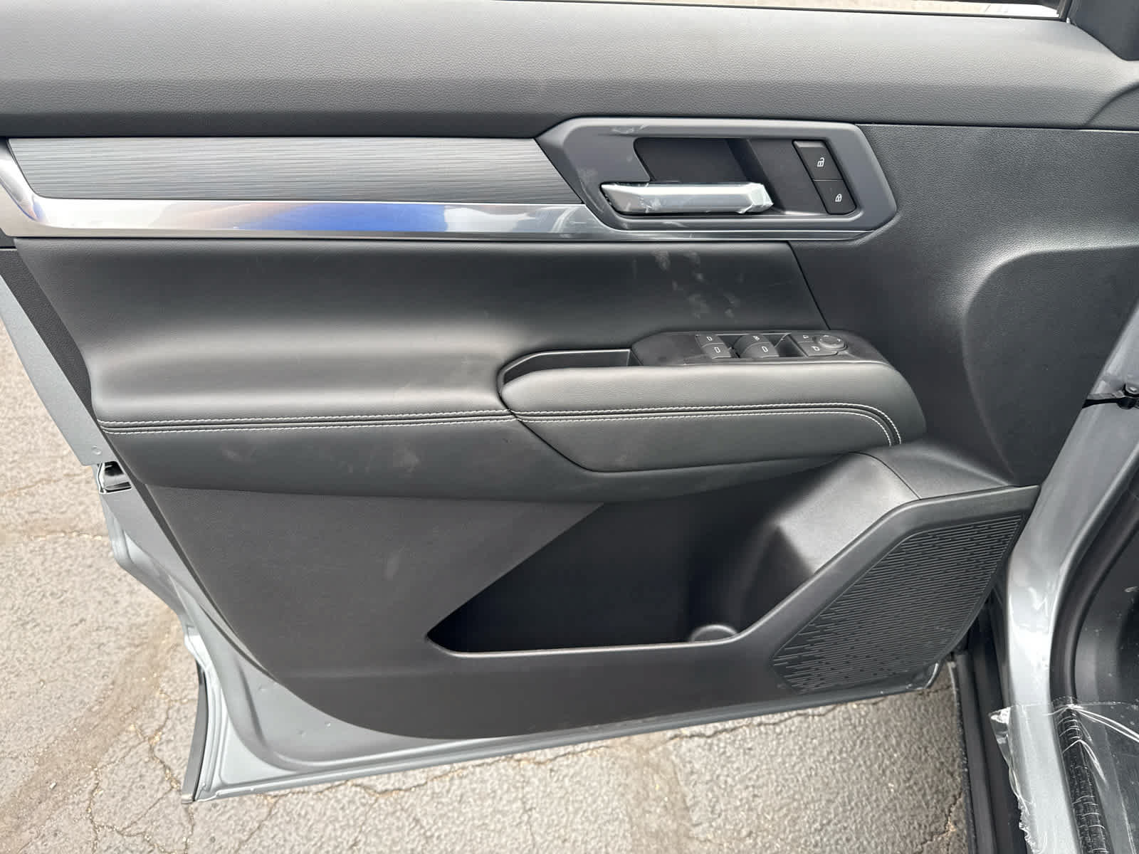 New 2027 GMC Terrain Elevation AWD/4WD image 12