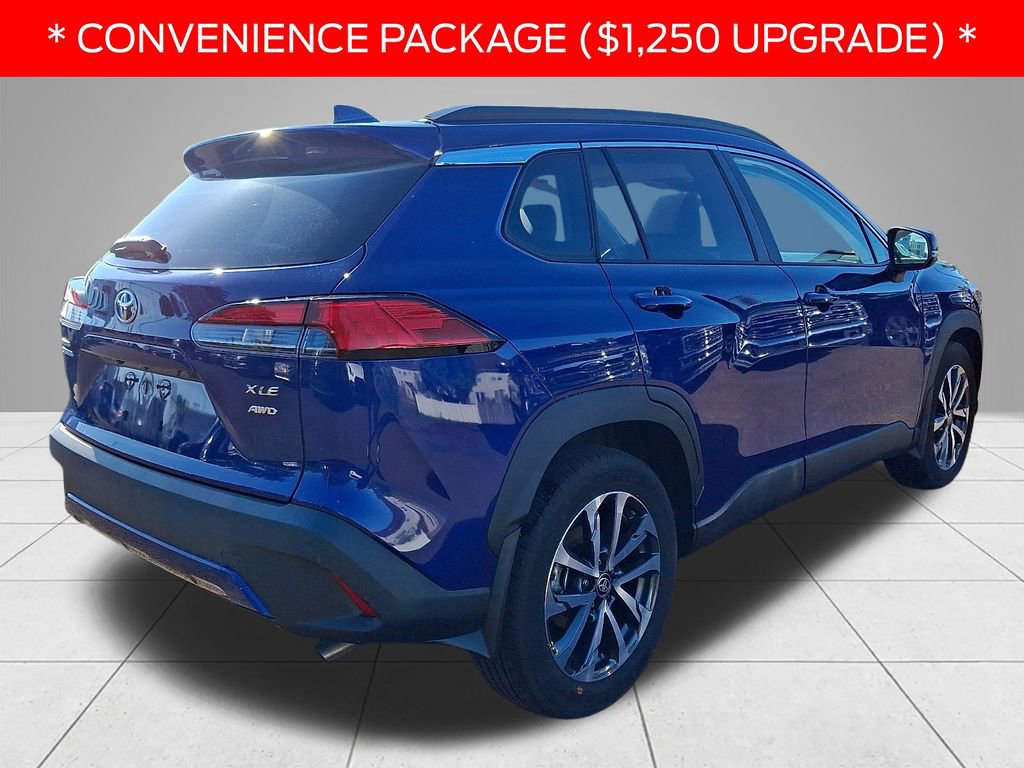 Used 2024 Toyota Corolla Cross XLE w/ Convenience Package AWD/4WD image 4