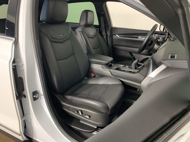 Used 2024 Cadillac XT5 Premium Luxury w/ LPO, Floor Liner Package image 37