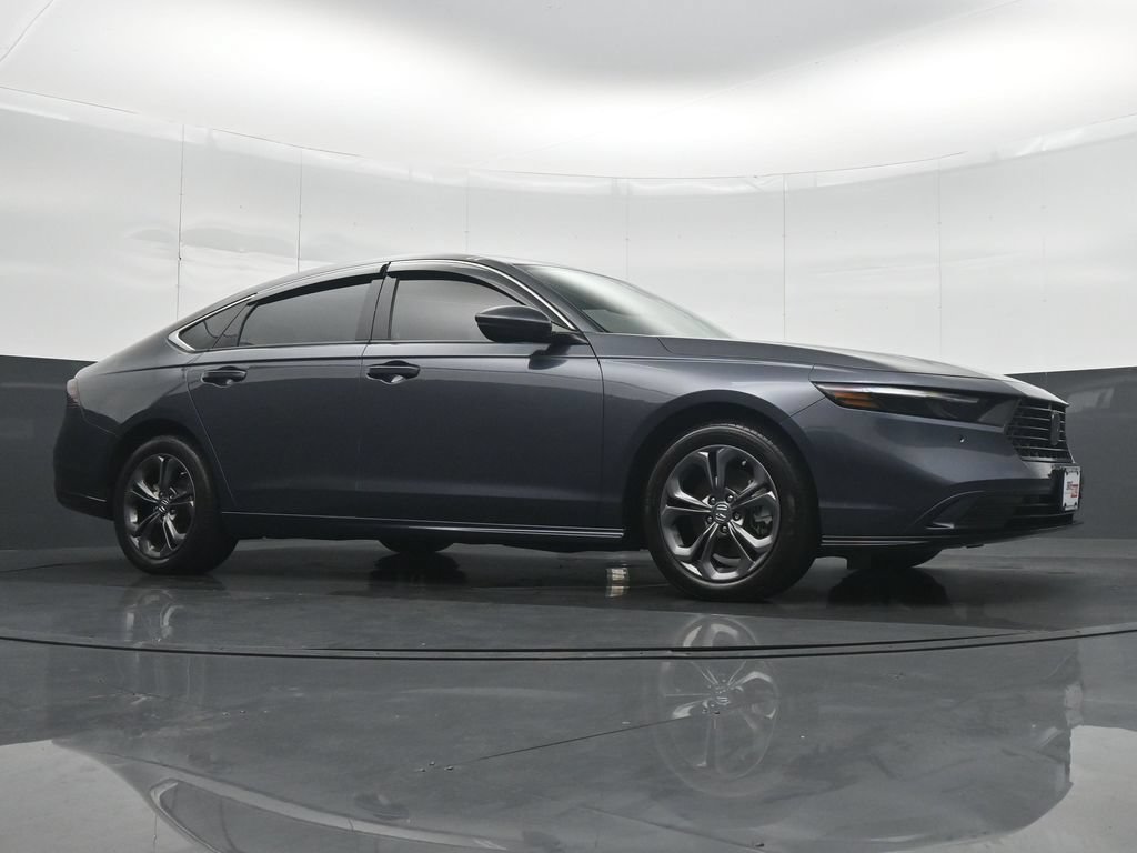 Used 2024 Honda Accord EX-L image 32