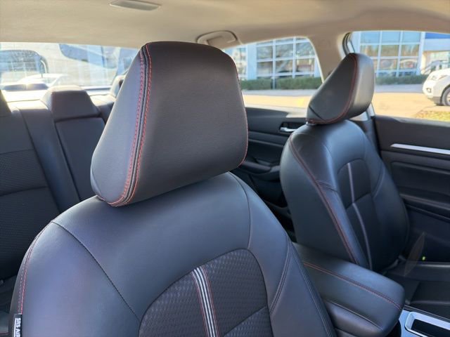 Used 2025 Nissan Altima 2.5 SR image 30