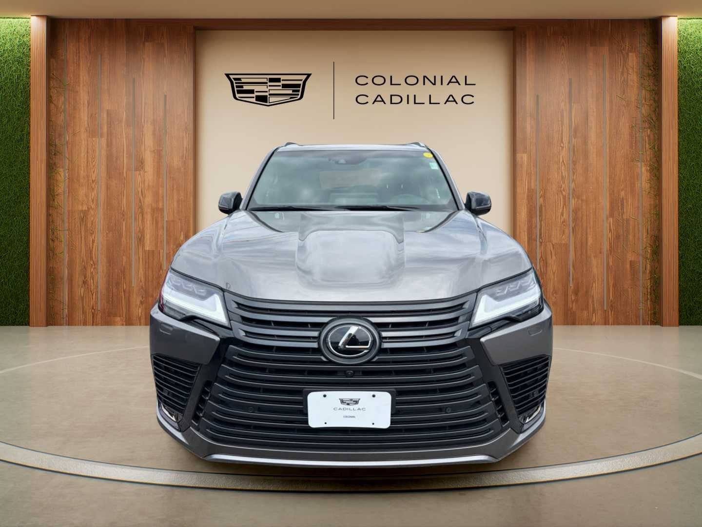 Used 2024 Lexus LX 600 4WD w/ Appearance Package image 2
